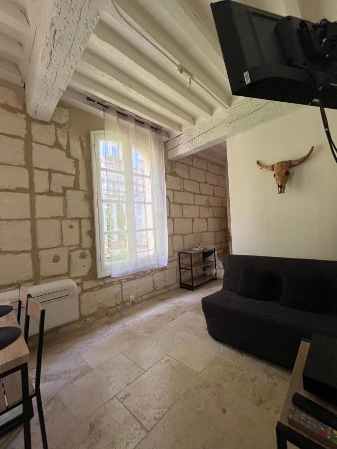 Le Cocon De La Roquette Apartment Арл Екстериор снимка